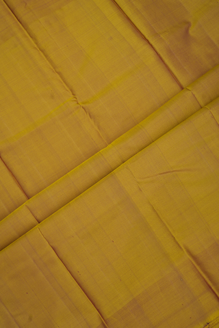 Contrast Border Plain Berry Purple Kanchipuram Silk Saree