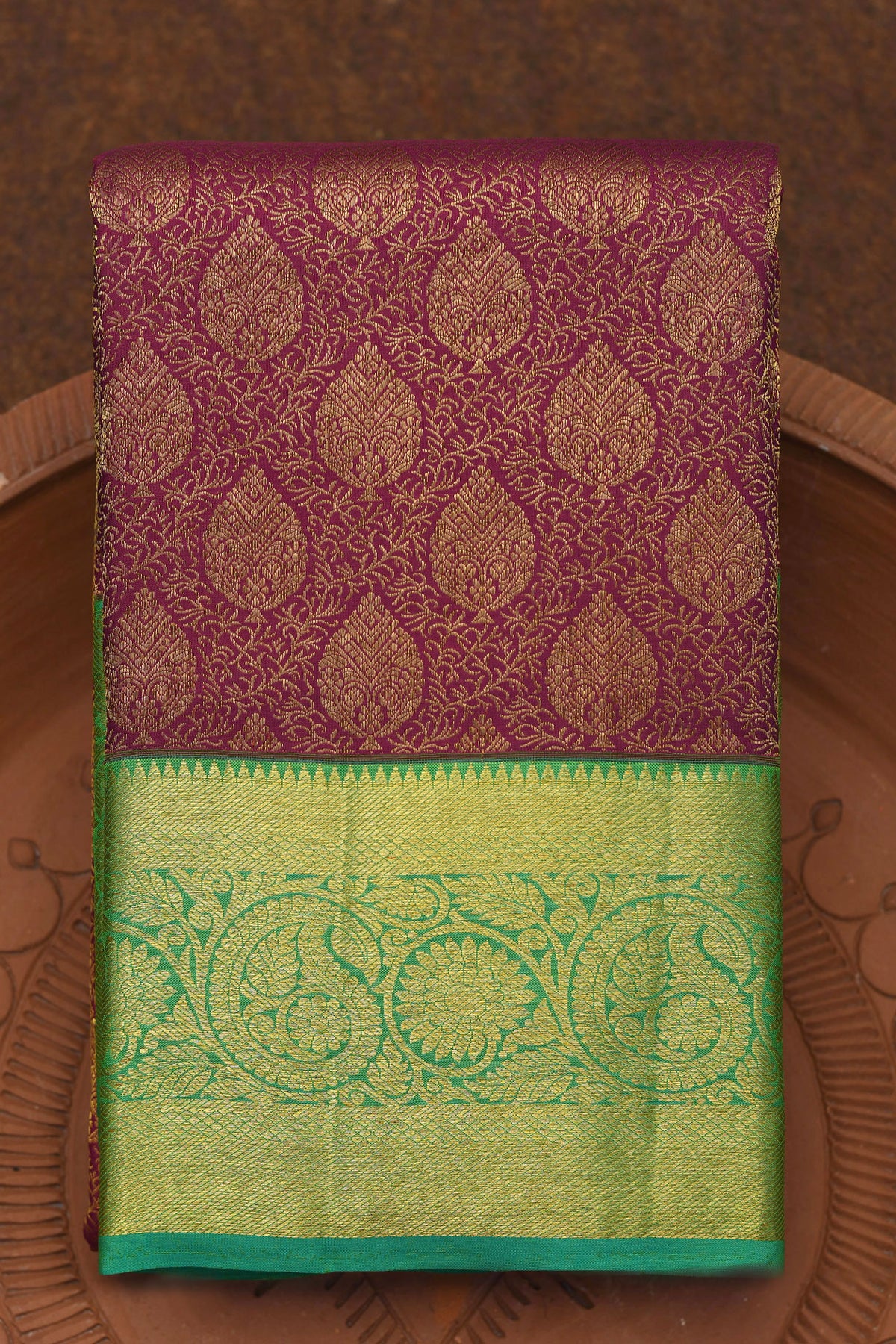 Contrast Paisley Border In Brocade Burgundy Purple Kanchipuram Silk Saree