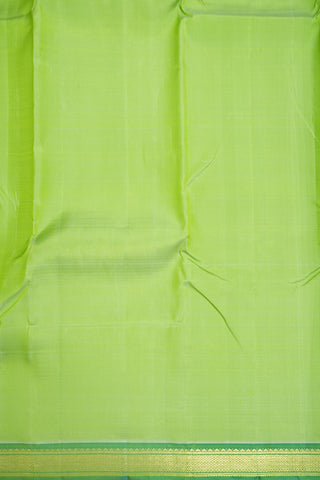 Diamond Zari Border Plain Light Green Kanchipuram Silk Saree