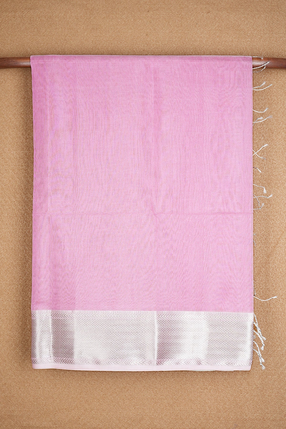 Kuyil Kann Zari Border With Plain Rose Pink Maheswari Silk Cotton Saree