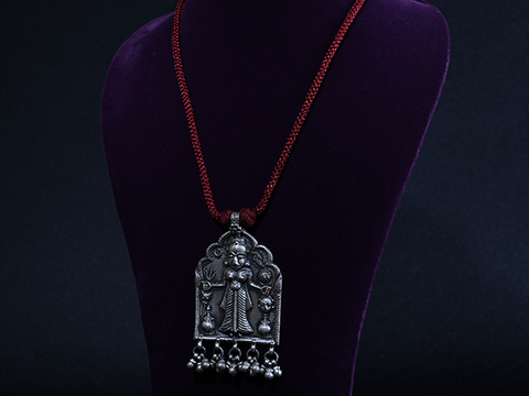 Tribal Embossed Silver Pendant Maroon Thread Necklace