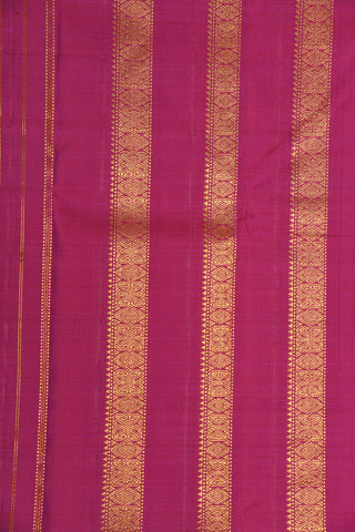 Rettai Pettu Zari Border With Olive Green Kanchipuram Silk Saree