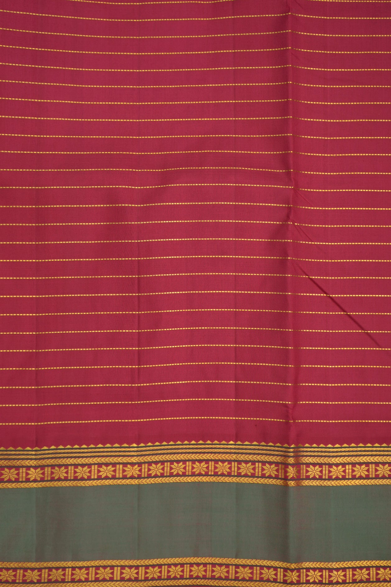 Traditional Border Red Nine Yards Silk Saree – Sundari Silks