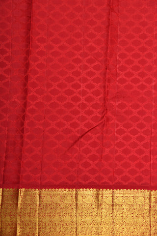 Traditional Leaf Design Korvai Border With Ogee Pattern Beige Kanchipuram Silk Saree