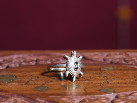 Buy quality Silver Tortoise Ring in Ahmedabad