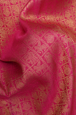 Zari Border In Brocade Rani Pink Kanchipuram Silk Saree – Sundari Silks