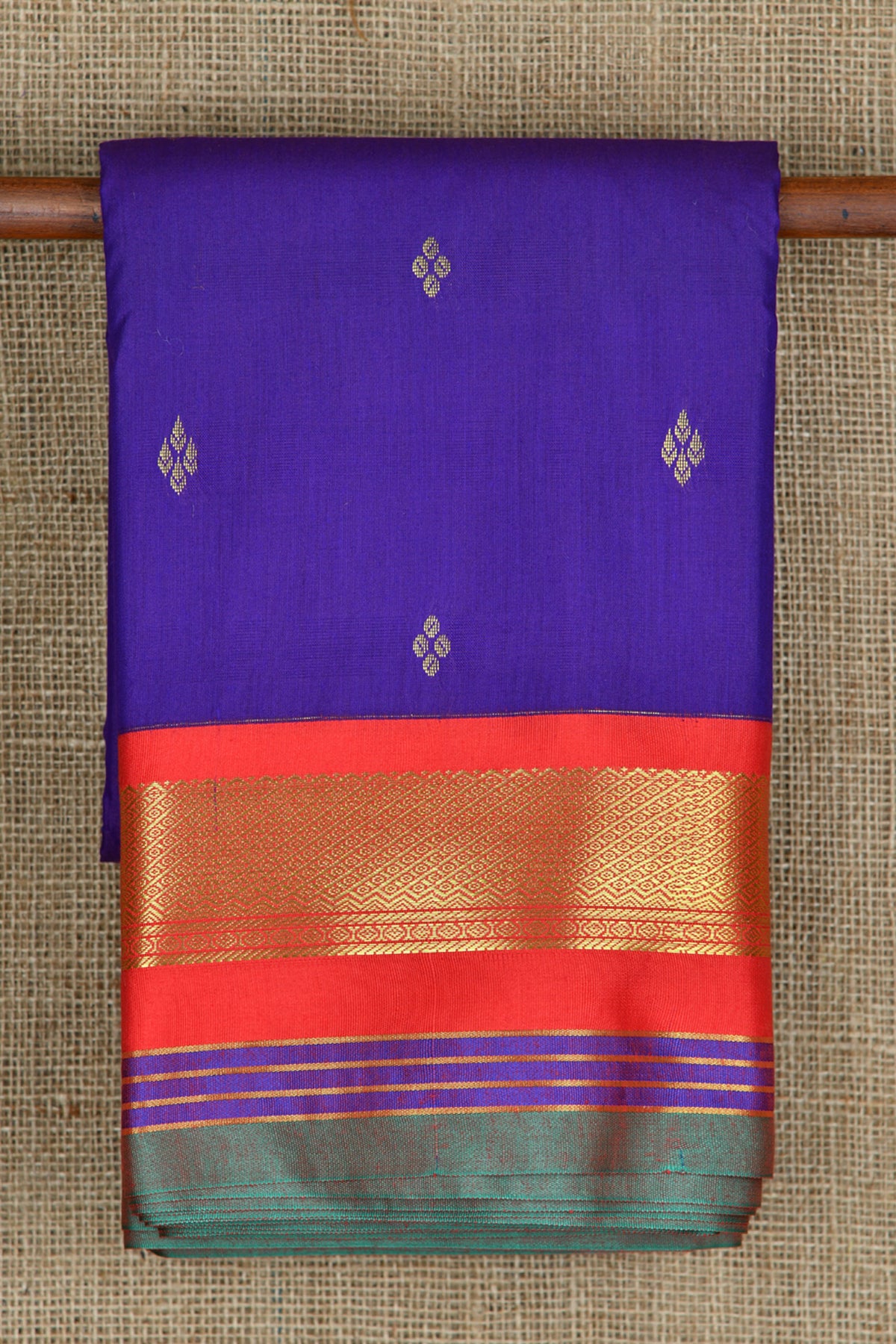 Mayilkan Border Design Blue Apoorva Silk Saree