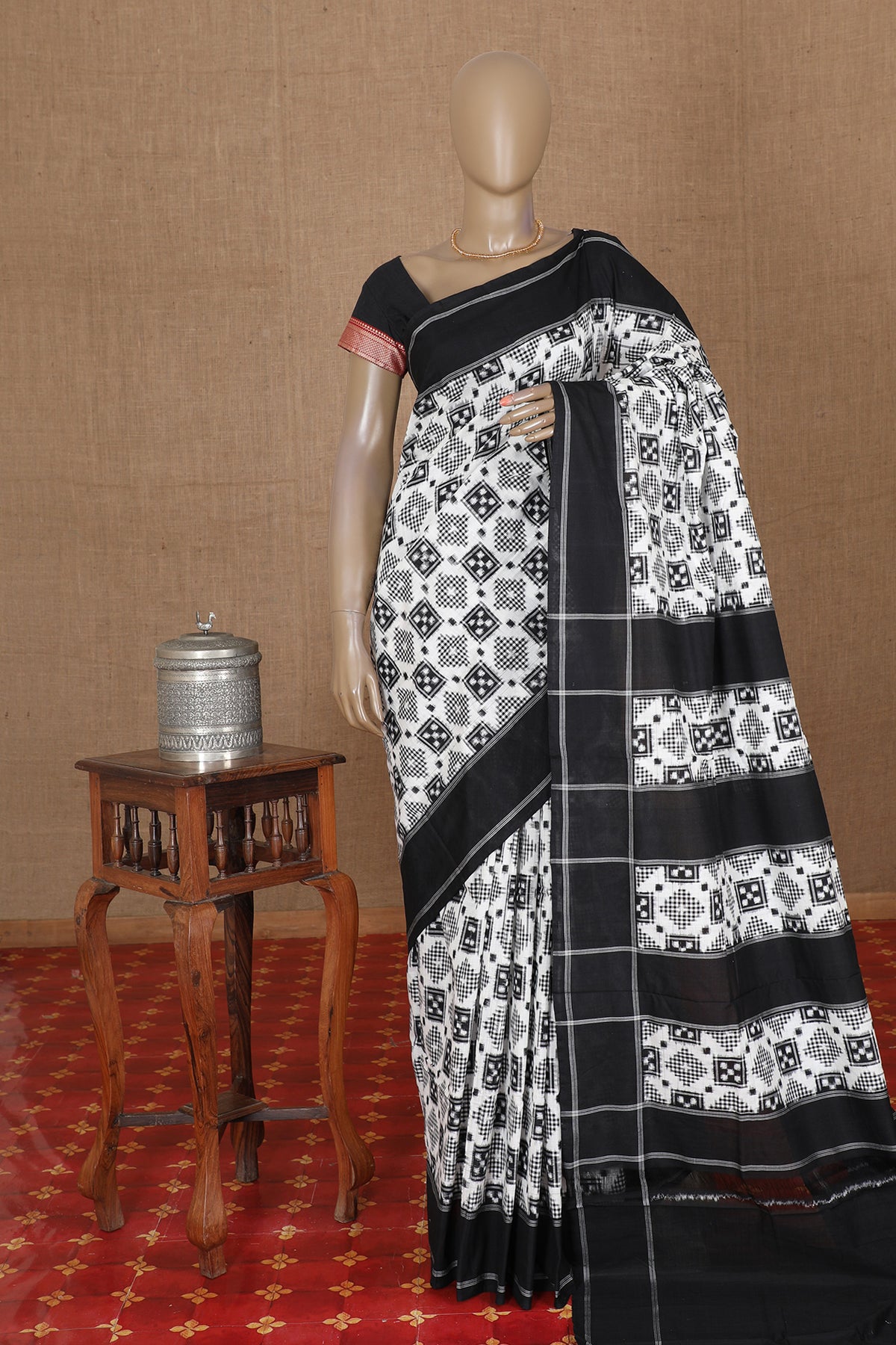 Pochampally cotton sarees outlet below 1000