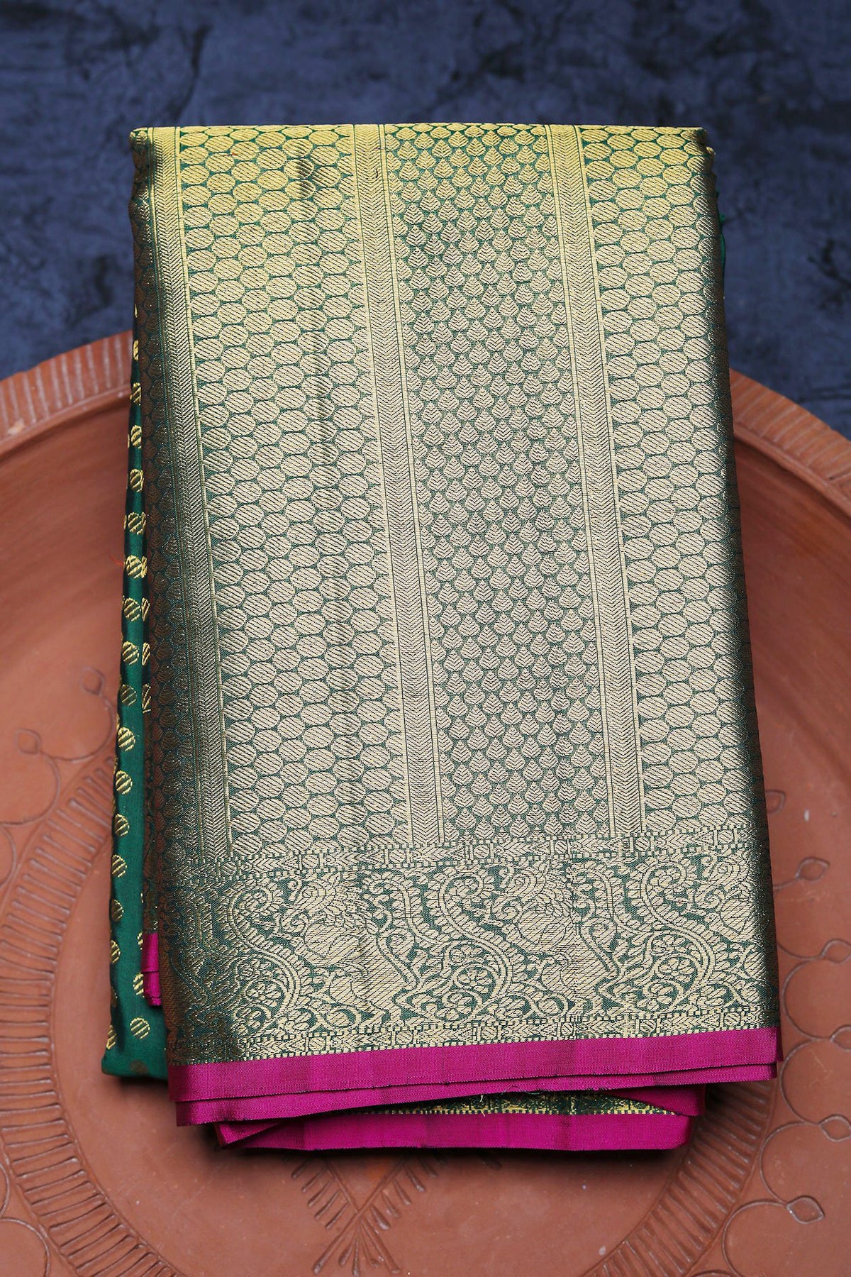 Big Traditional Border With Zari Polka Dots Forest Green Kanchipuram Silk Saree