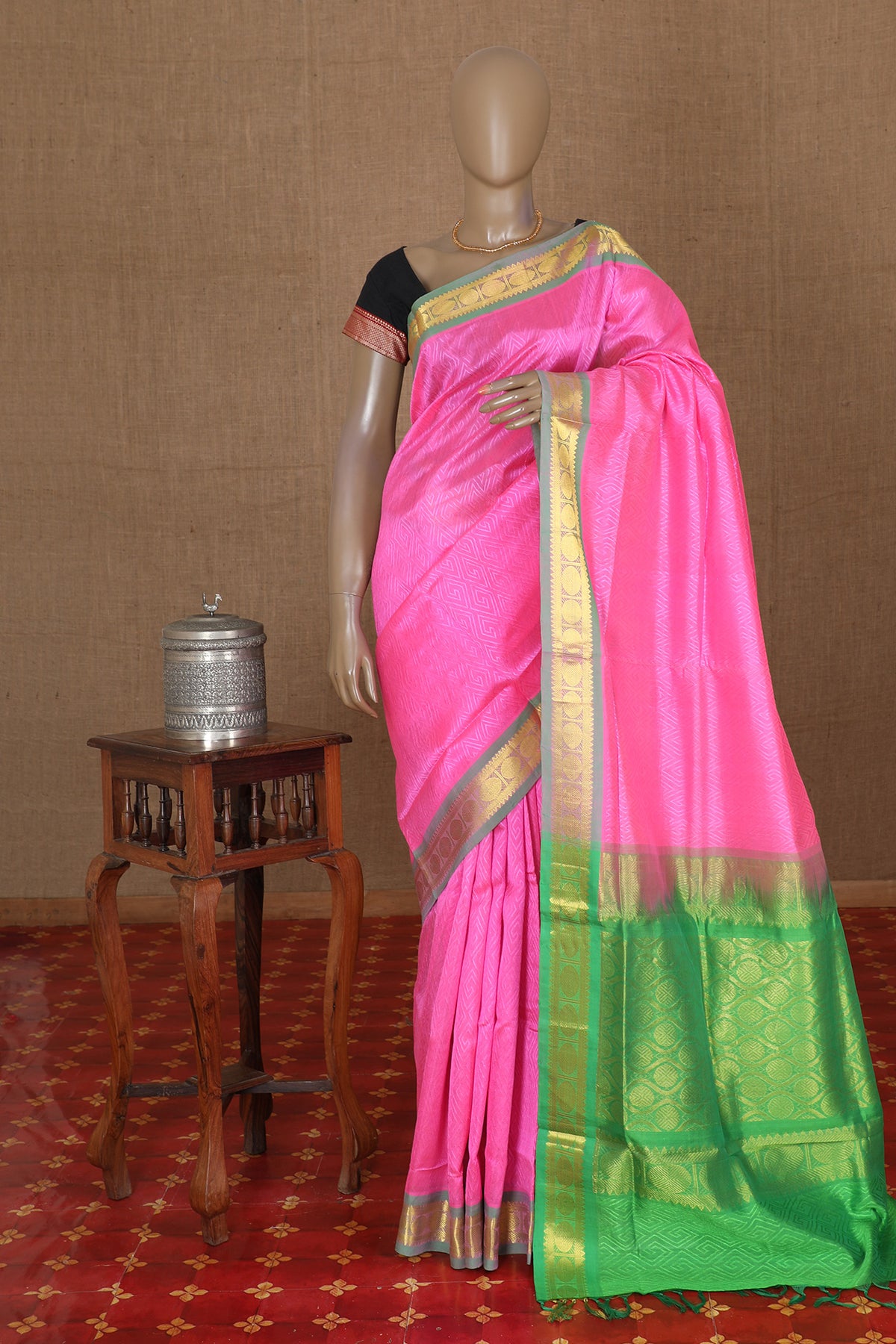 Saree